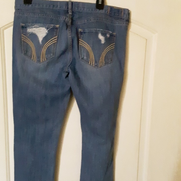 Womans Hollister jeans - Picture 3 of 3
